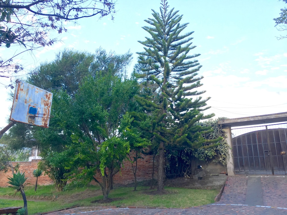 Nispero Country House