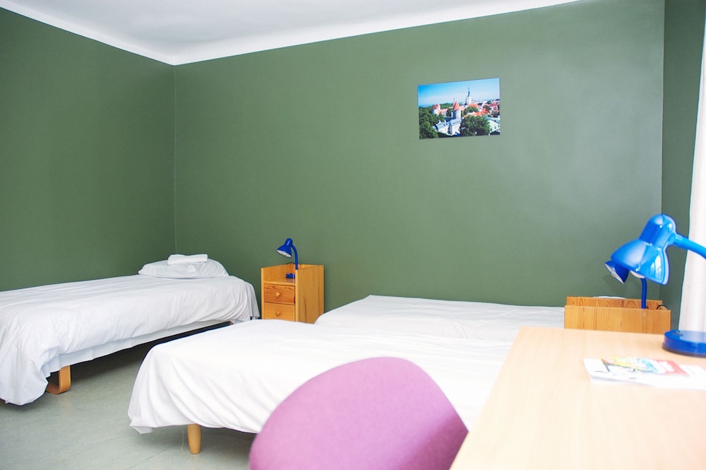 Tallinn Vacations - Old Town Munkenhof Guesthouse - Hostel - Property Image 8