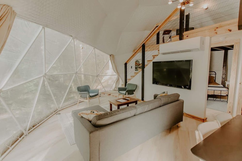 Moonshine Hollow Dome by Rafting