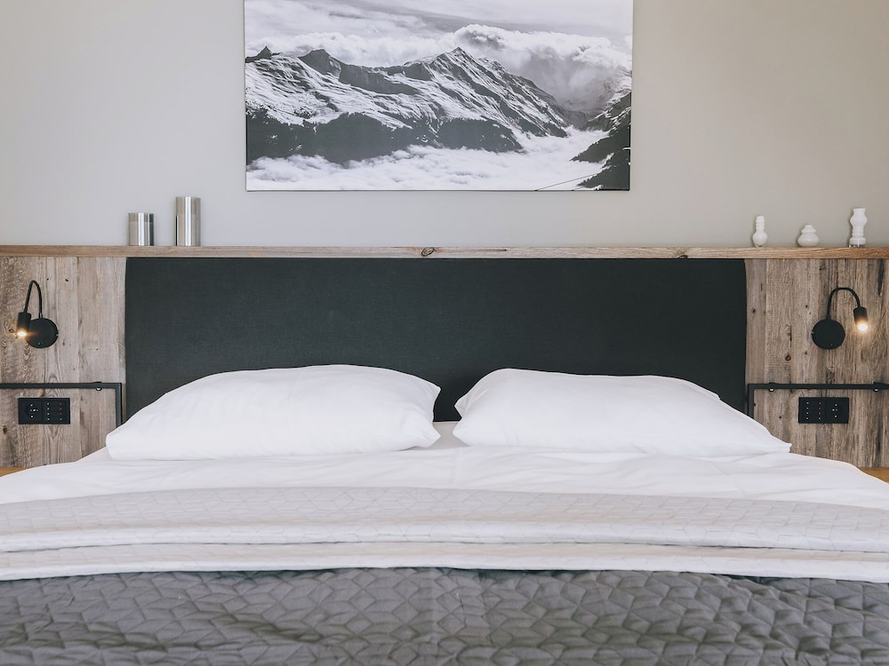 Apartment Alpinero 405 by we rent