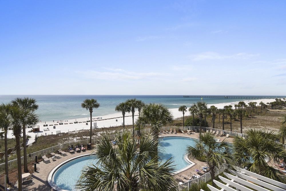 Grand Panama Beach Resort by Book That Condo