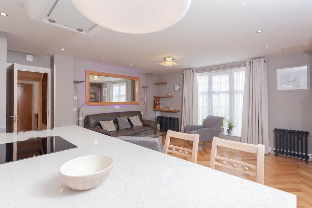 Central Belfast Apartments: Alfred Street