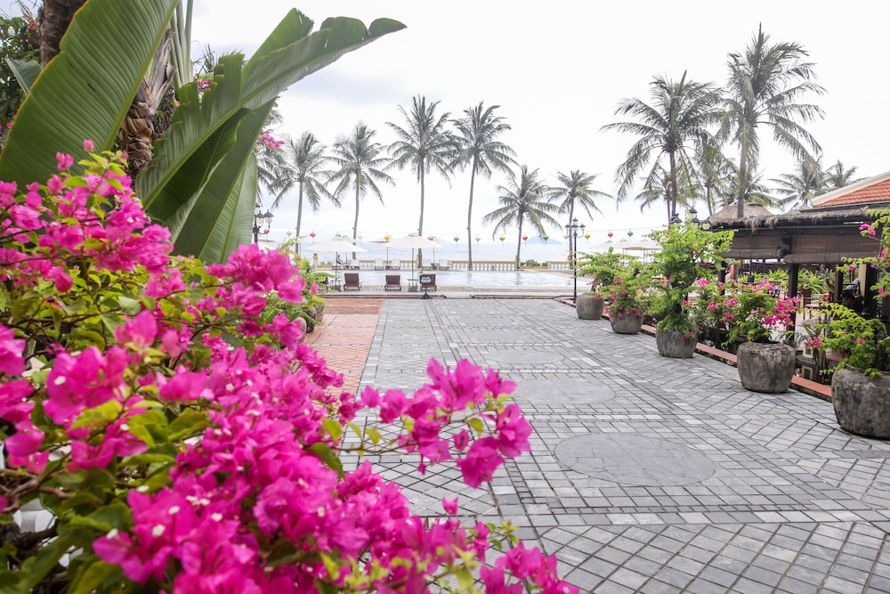 Victoria Hoi An Beach Resort & Spa