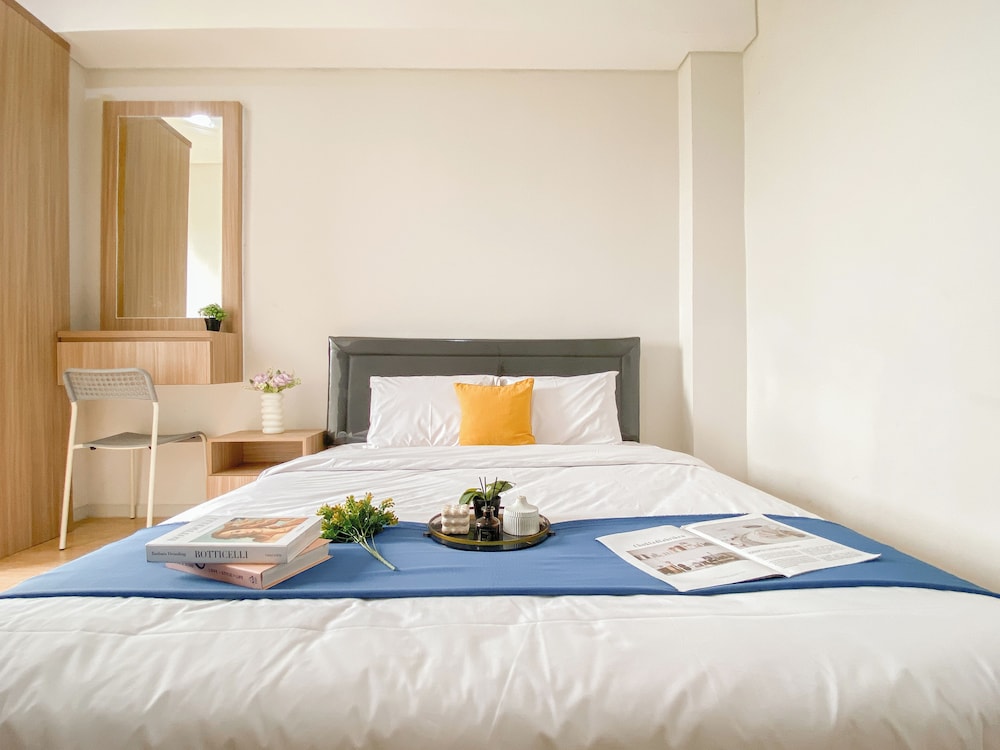 Scandinavian Minimalist 2Br Apartment At Daan Mogot City