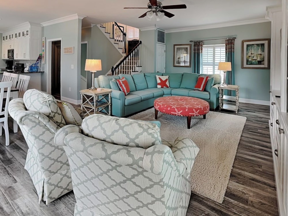 Driftwood by Topsail Realty