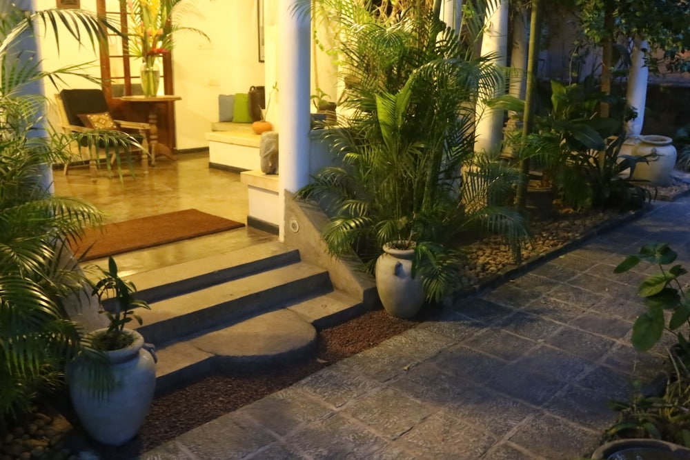 Photo 33