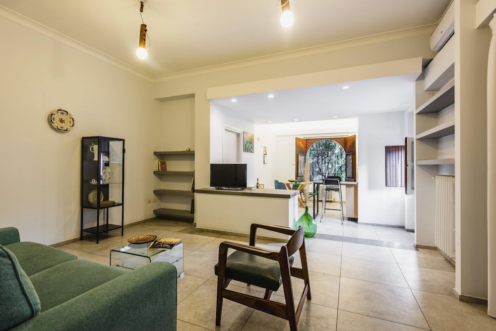 Euphorbia Apartment 2 in Catania by Wonderful Italy