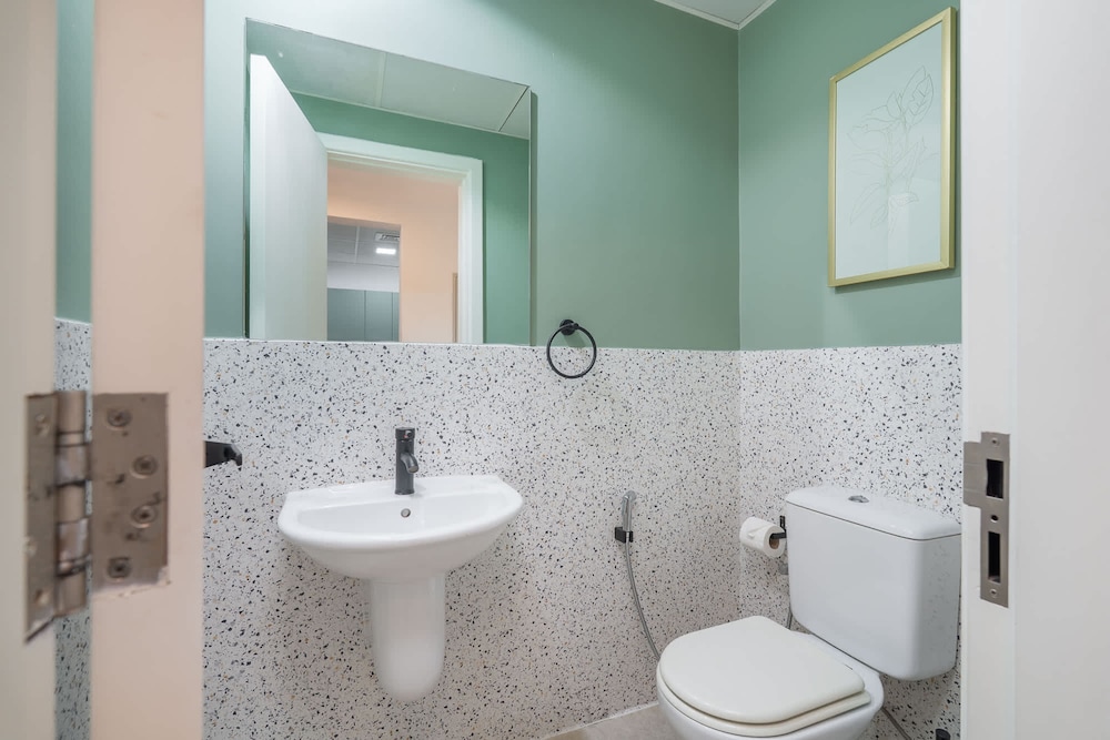 Stylish and Spacious Apartment in Vibrant JVC Dubai