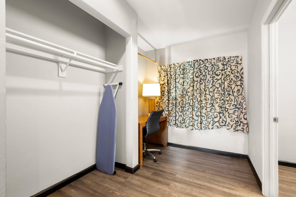 Suburban Studios Ridgecrest near China Lake Naval Station