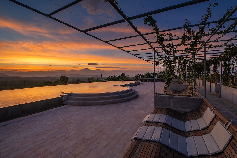 Sumberkima Hill Private Villa Retreat