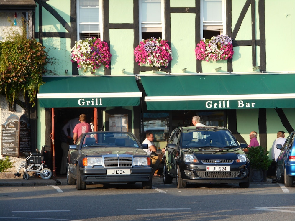 The Dolphin Hotel