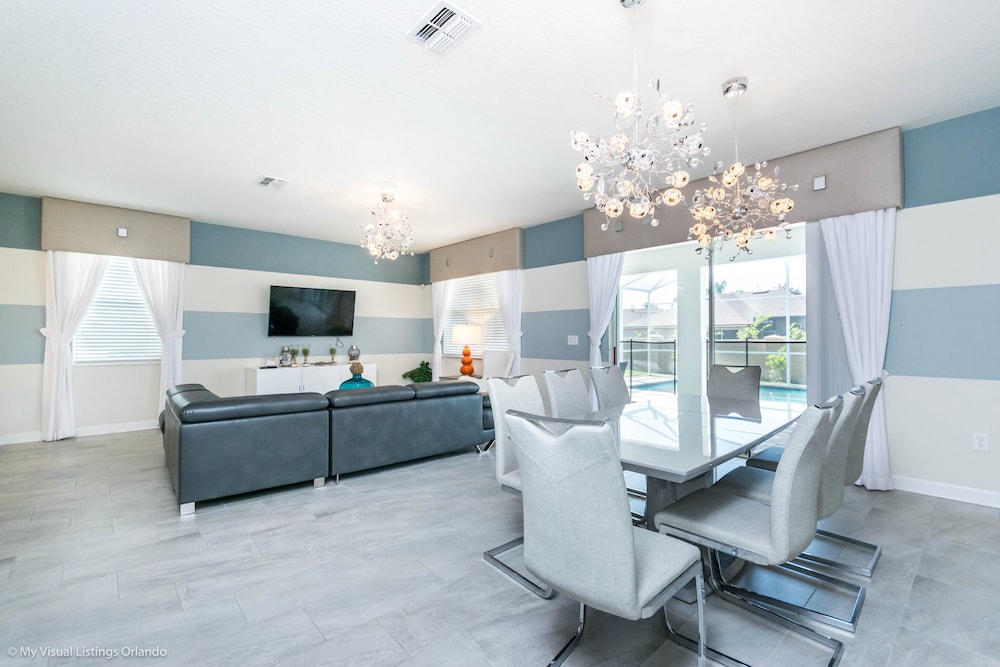 1686 Champions Gate 8 Bedroom Resort Villa - Image 2