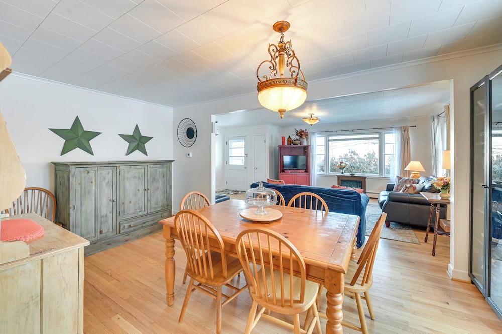 Family-friendly Home in Downtown North Creek