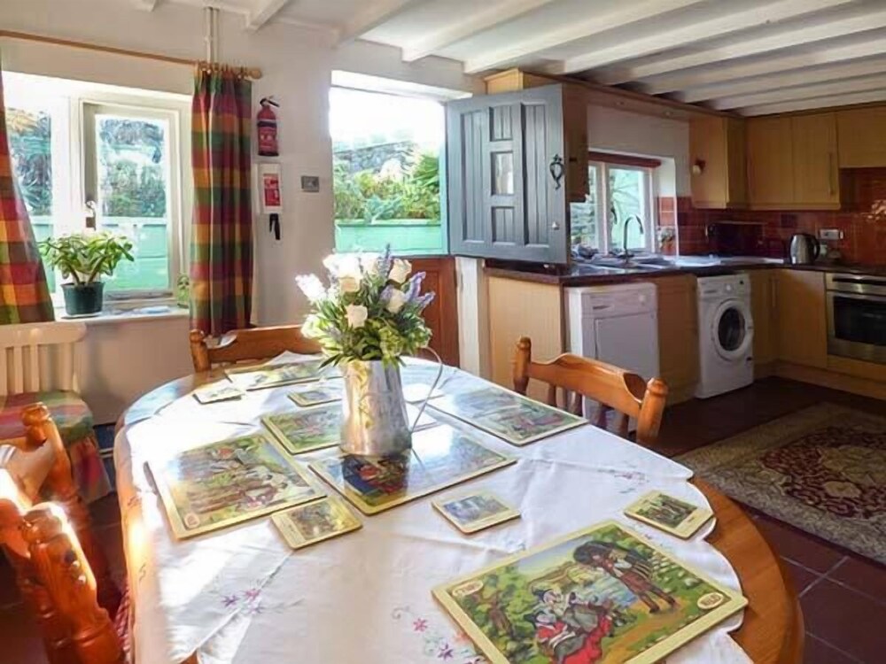 Milk Wood Cottage view 4