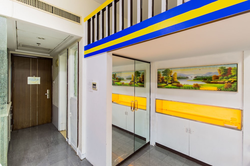 New Space New Hotel (Zhongshan Park)