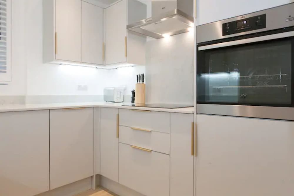 Shoreditch - Immaculate 2 Bedrooms Flat For 6