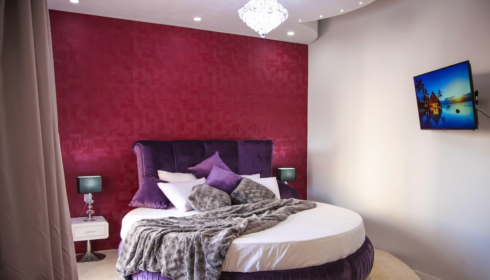 IPrime Suites