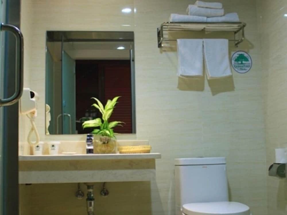 GreenTree Inn Zhoushan Putuo Donggang Hotel