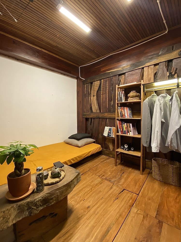 the gk house