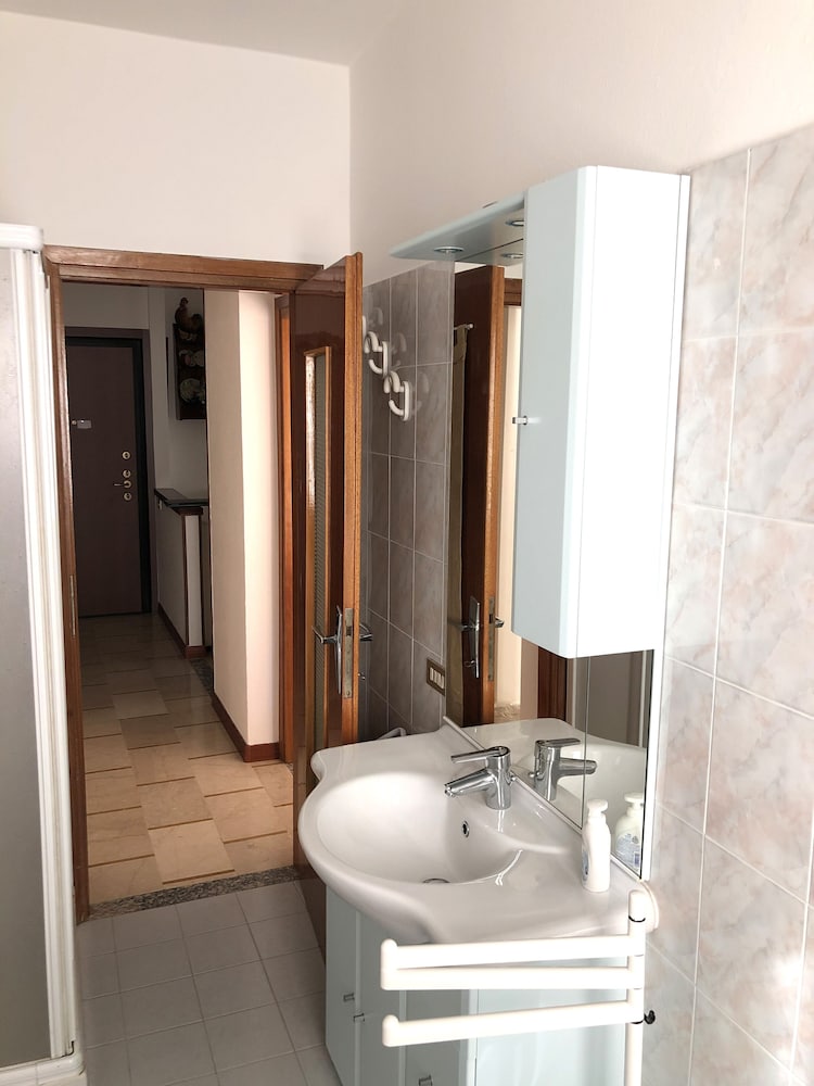 Maranta Master Guest apartment view 4