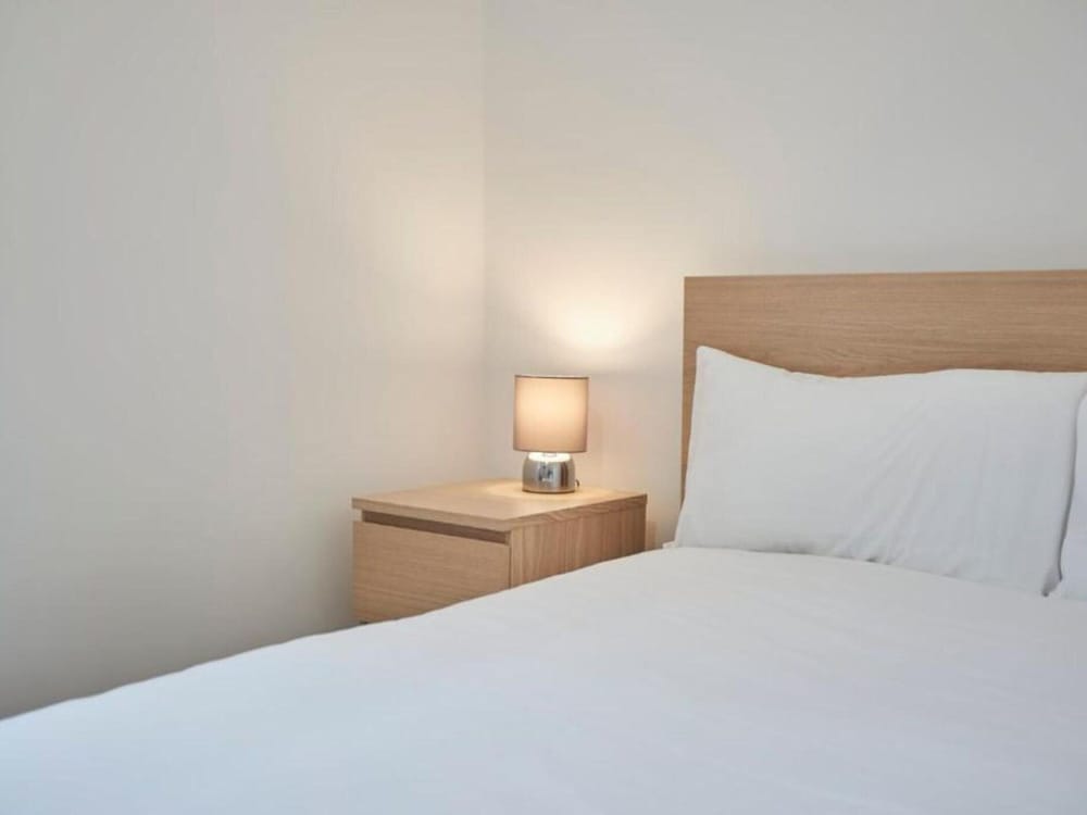 Apartment 3 in Loftus view 3