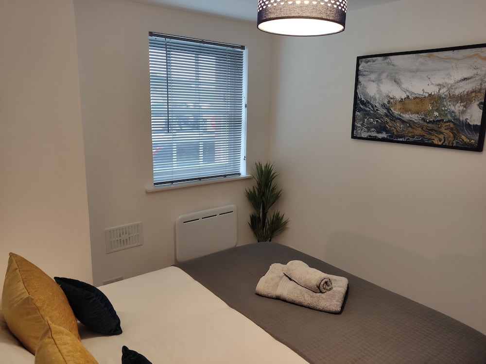 3-bed Cottage - Fast Wifi-big Garden - Town Centre