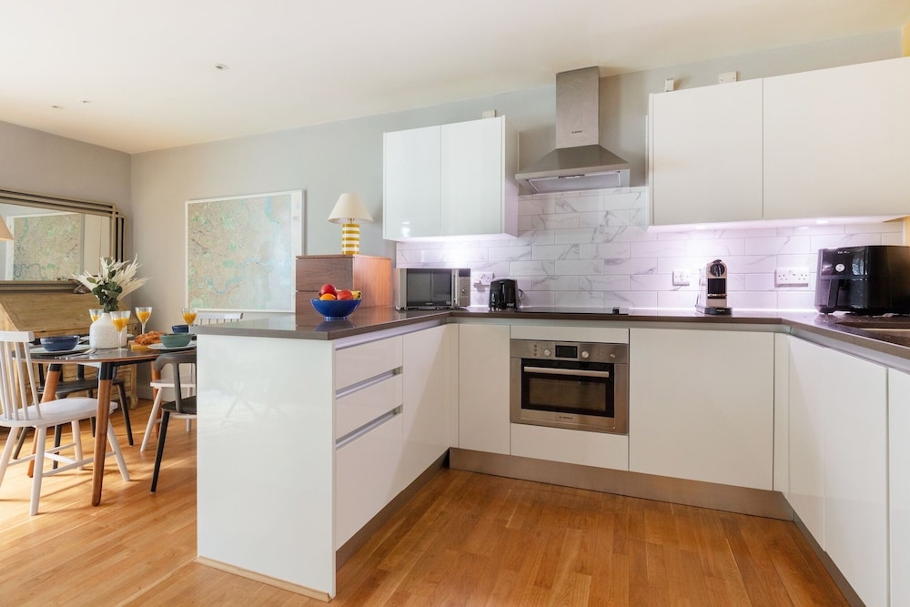 Central 1BR Near Buckingham Palace