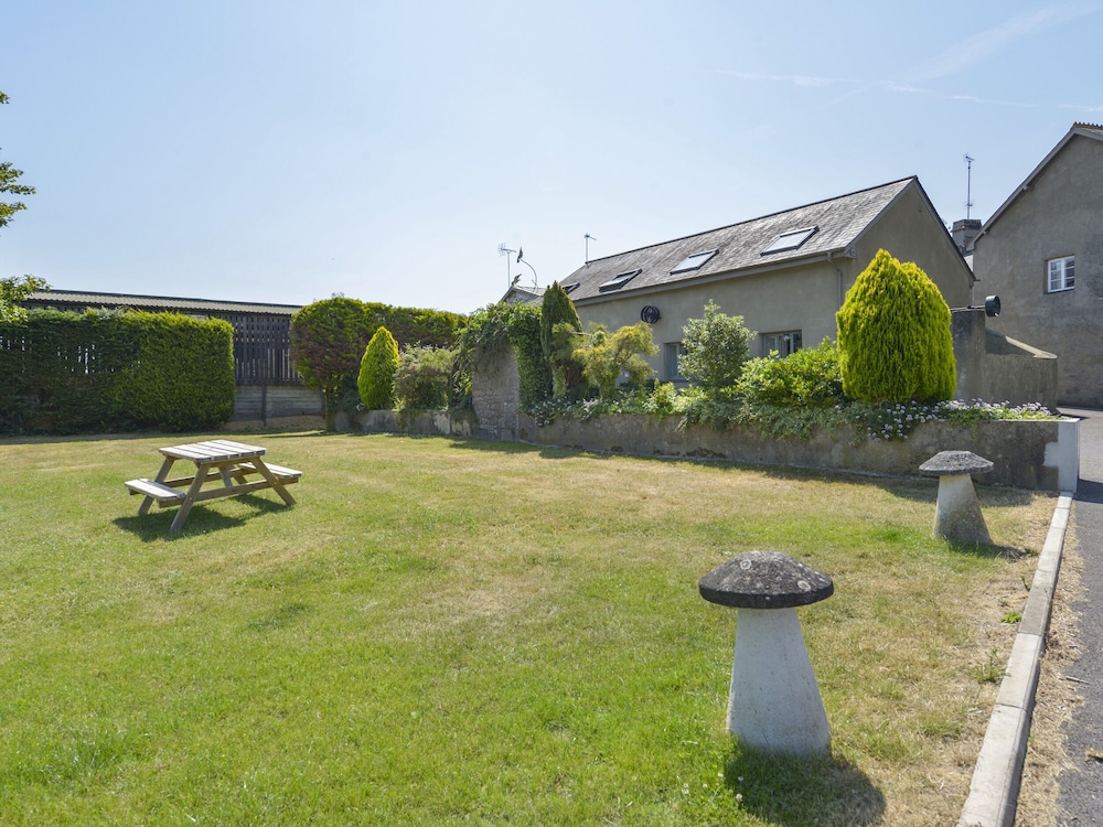 Acorn Cottage