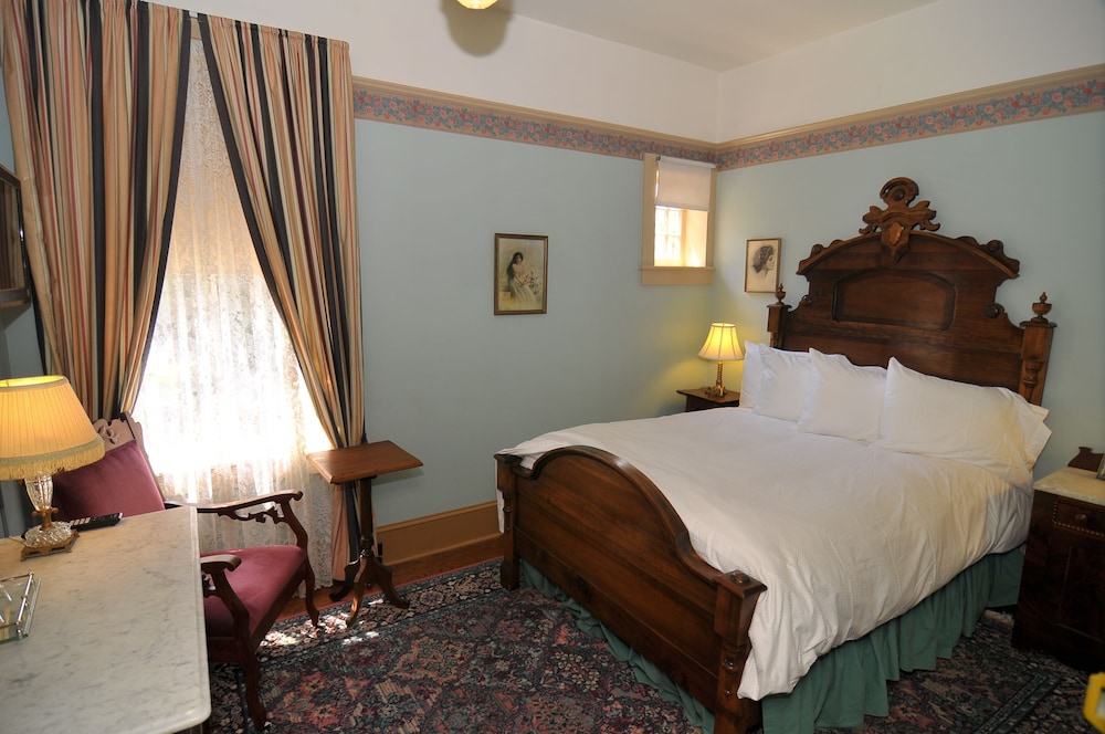 Atlantic Hotel