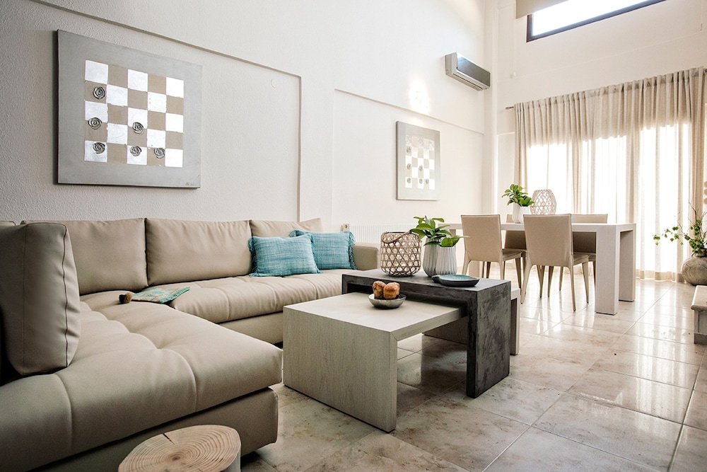 Stigmes Villas & Suites