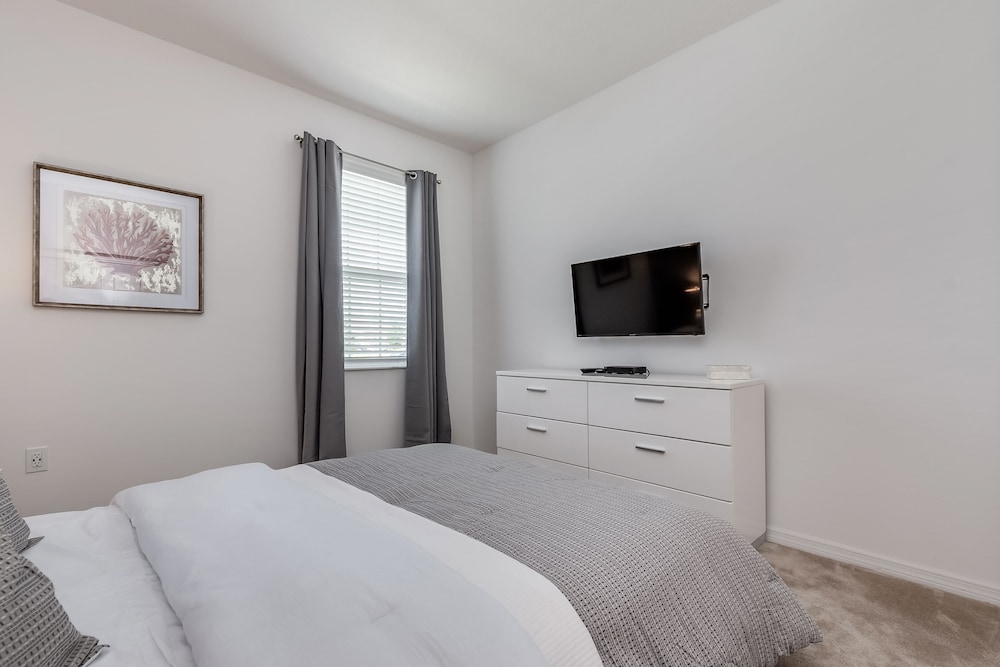 14 Bdrm 11 Bath Villa For 30 - Image 4