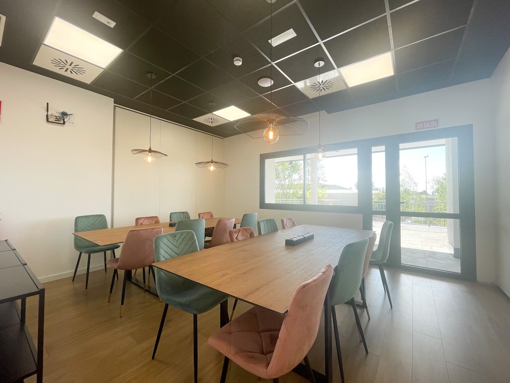 meeting & event spaces