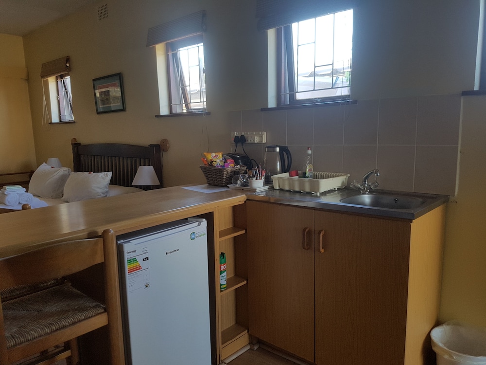 Melkbosch Guesthouse