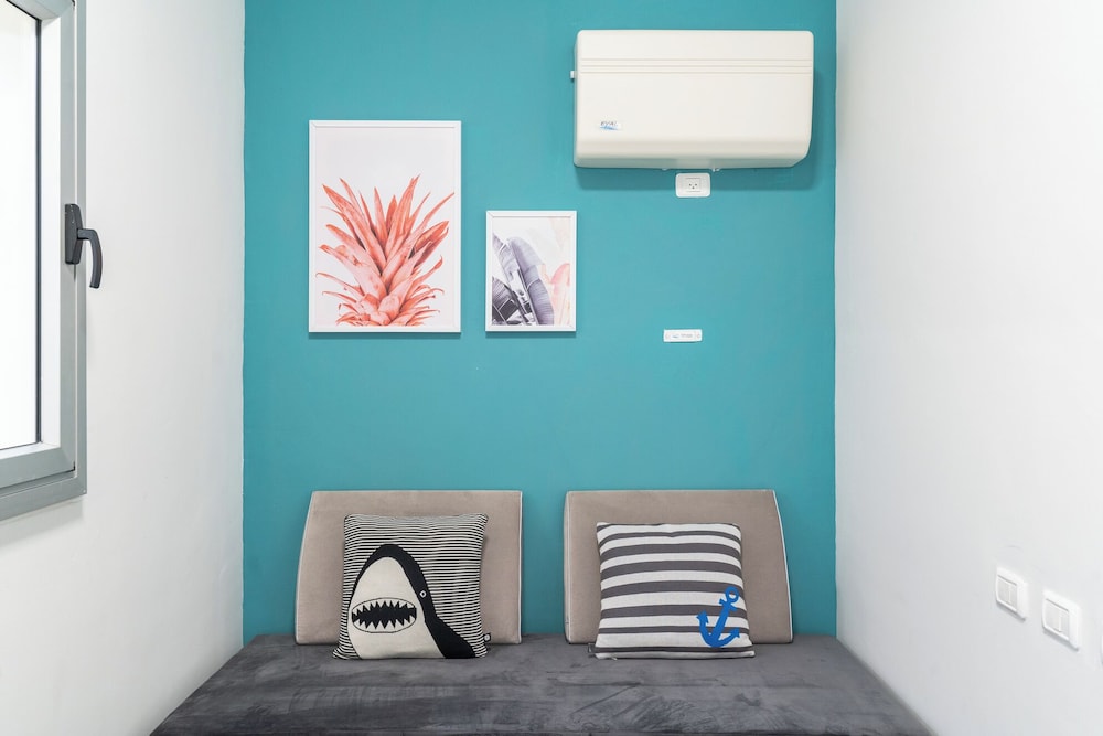Tranquil Stay Near Beach by Sea N' Rent