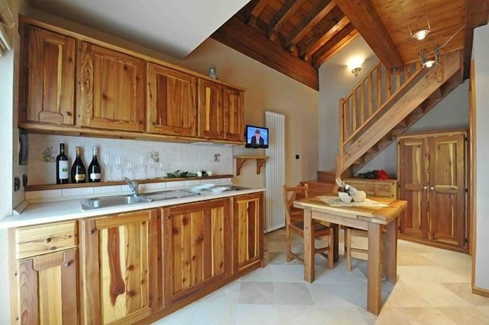 Gresil Residence