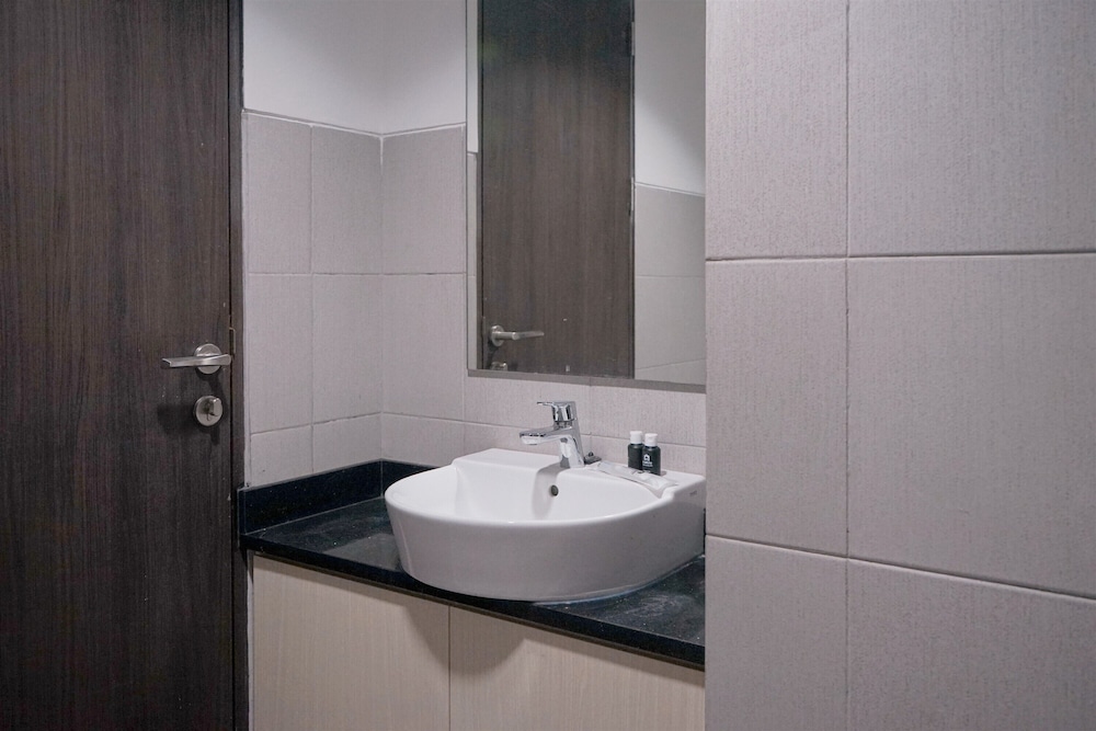 Great Choice 2Br At Bintaro Icon Apartment