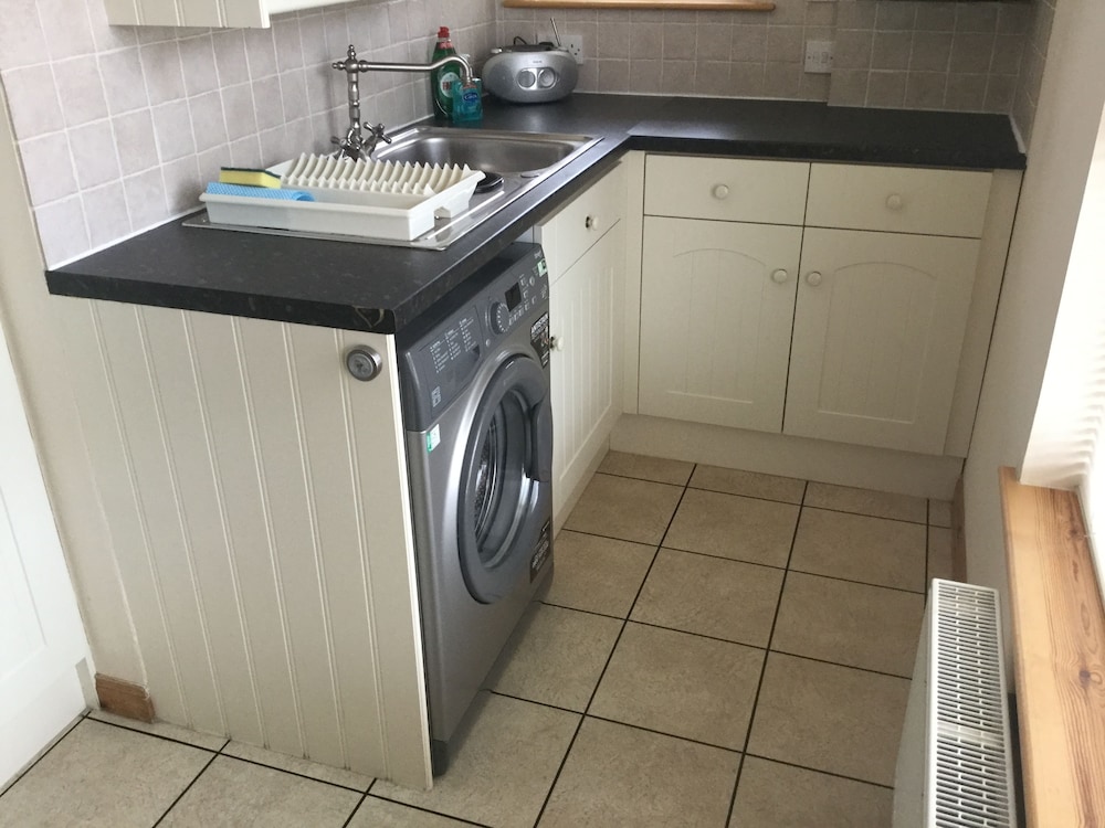 Inverness Apartments - New Cottage