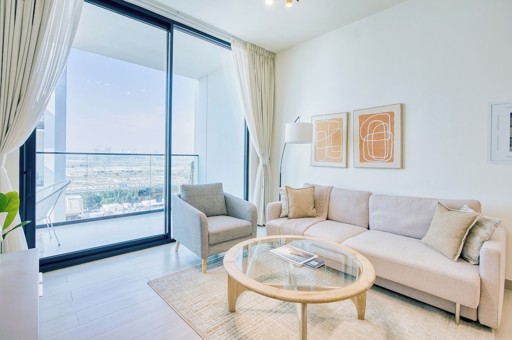 PVH - Tranquil 1BR - Binghatti Lavender