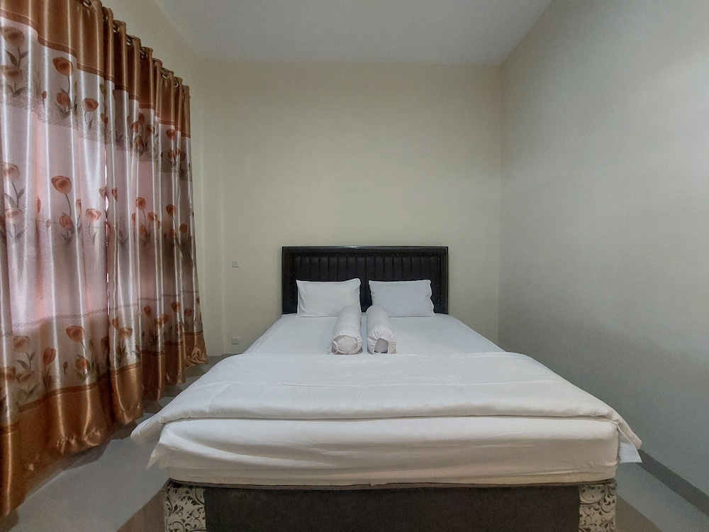 Gondang Sivali Hotel