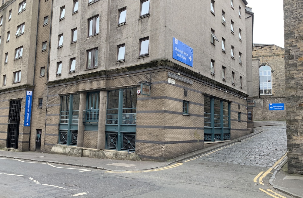 Edinburgh Metro Youth Hostel