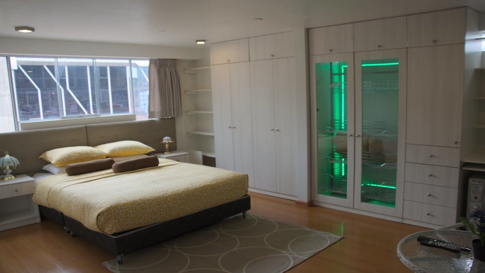 hotel room