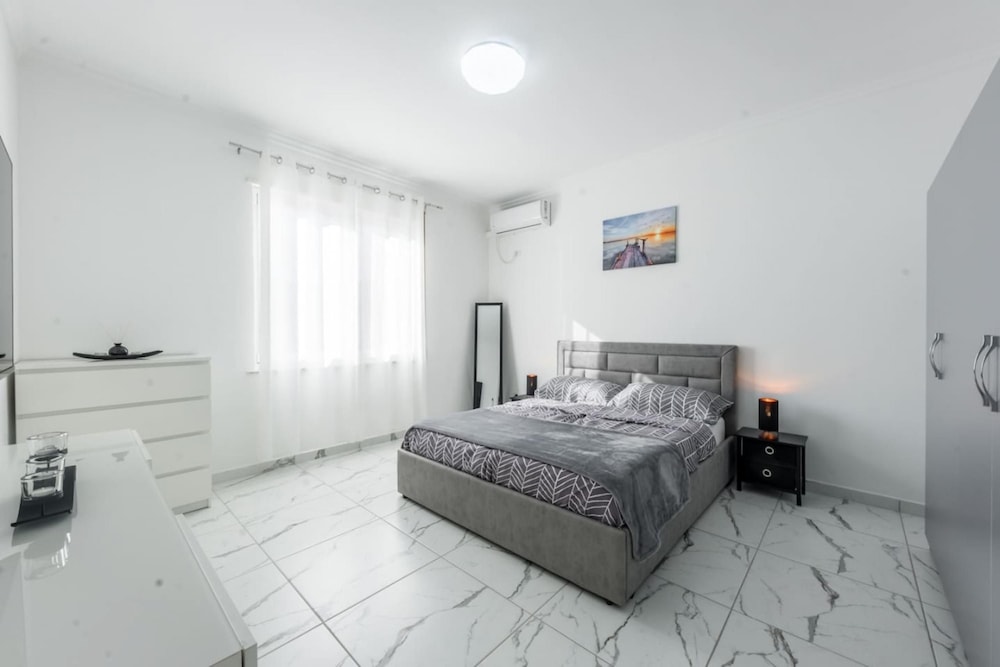 Kilian 13 Apartment in Shkod r
