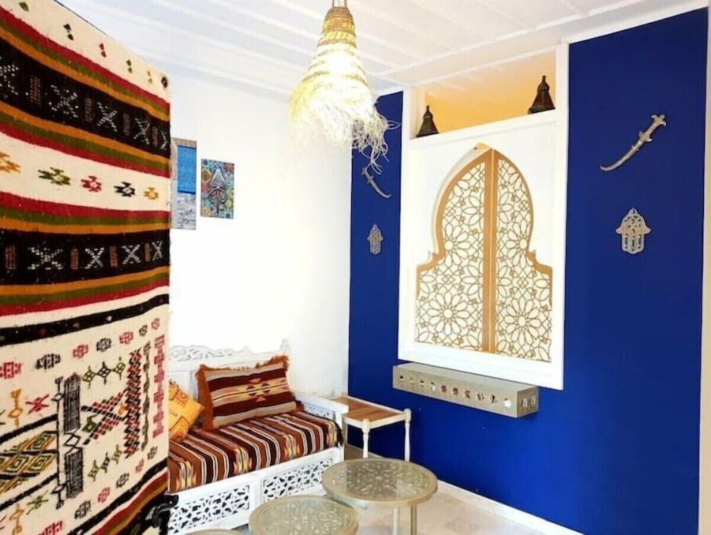 Welcome to Dar Jaafar! Cozy Arabesque Style Holiday House in la Marsa Tunisie