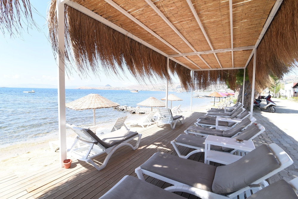 Tasev Apart Hotel