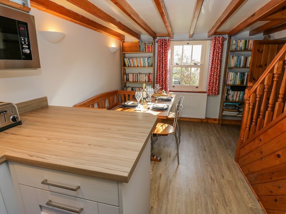 Trickett Gate Cottage