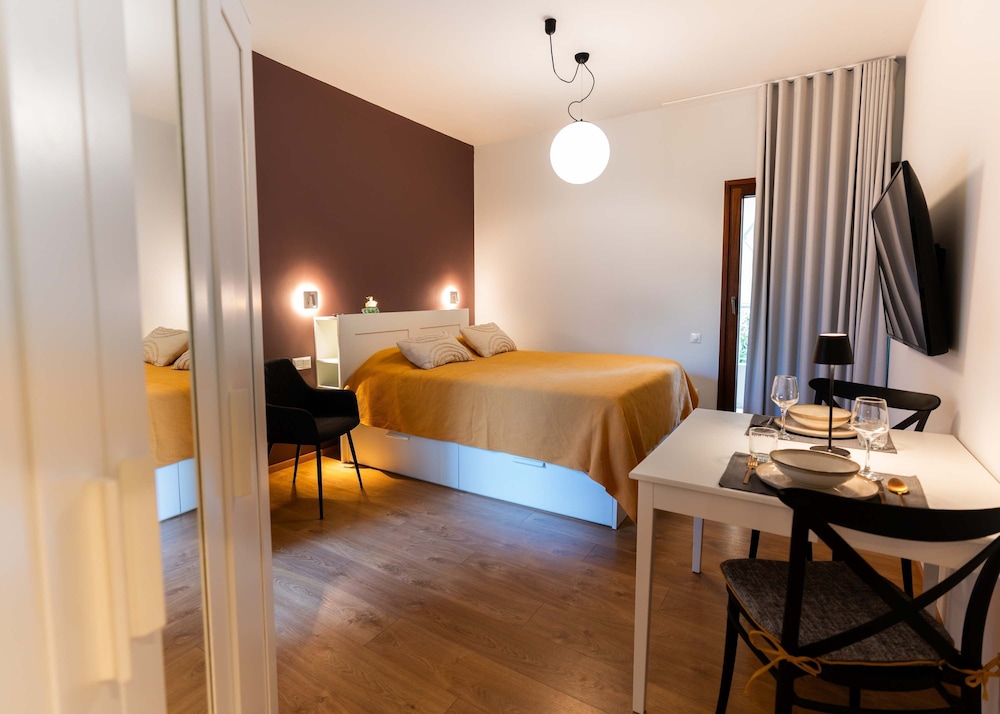Athens Stylish Studio Your Escape Near the Beach