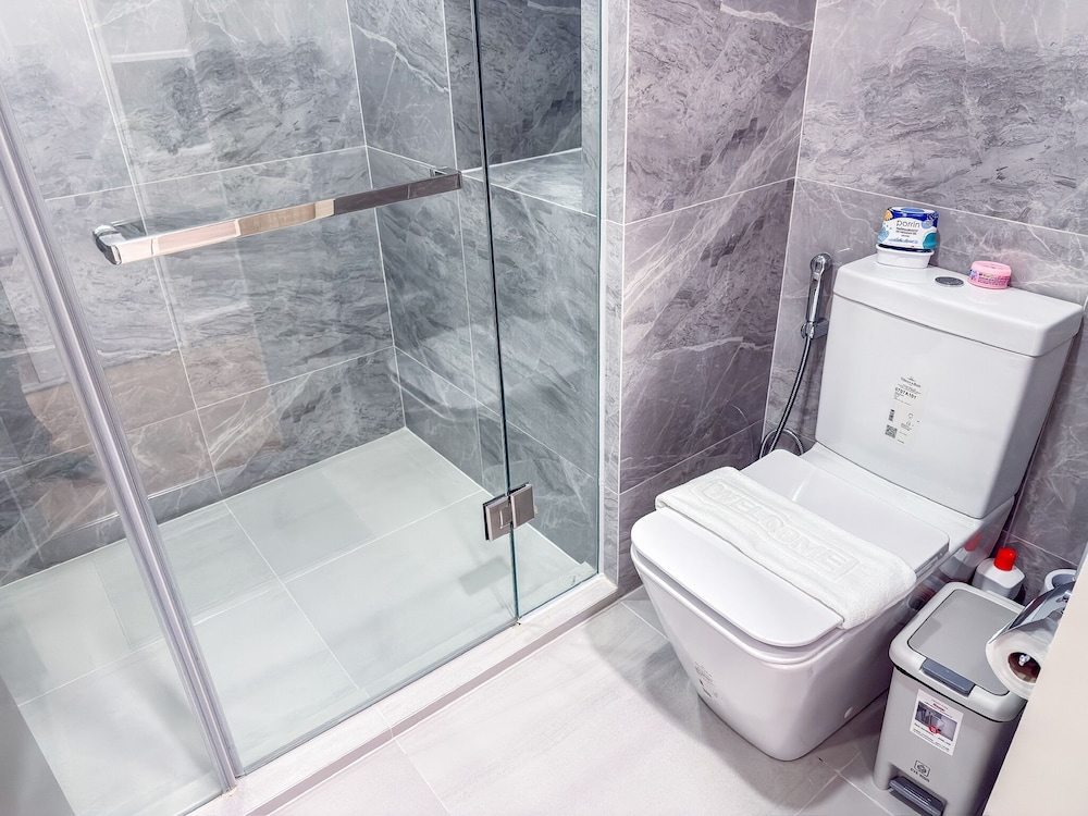 New City Condo in Central Bangkok Siam Paragon · Central World