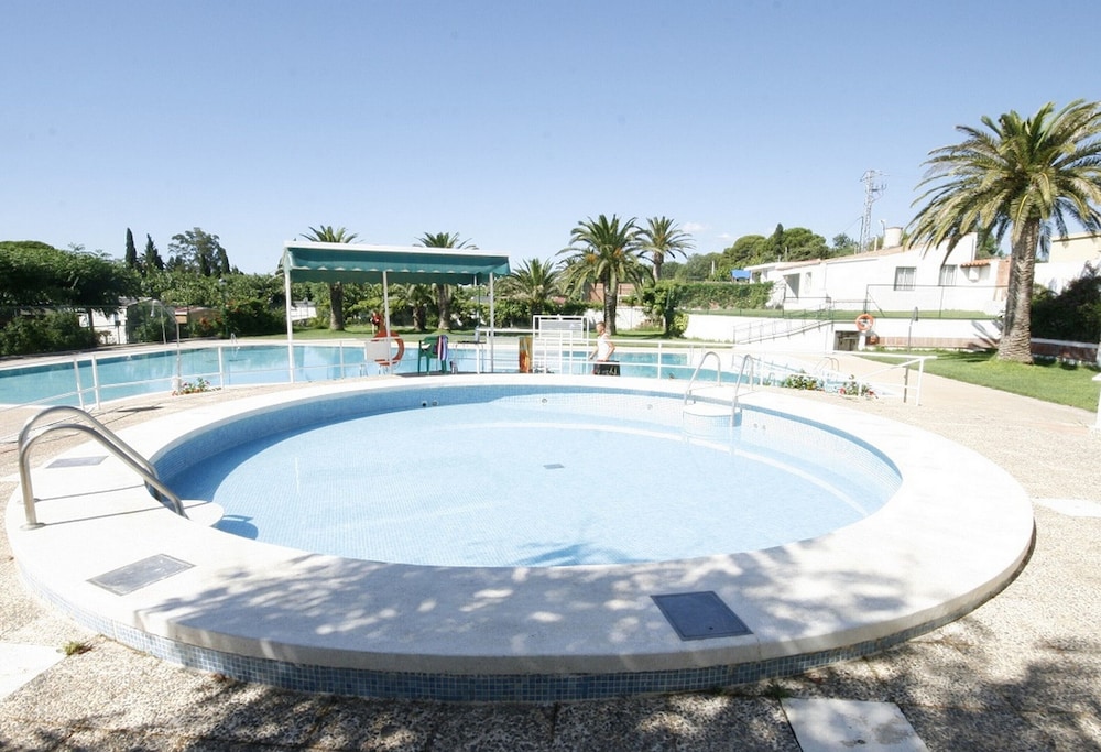 AP Costas - Camping Playa y Fiesta