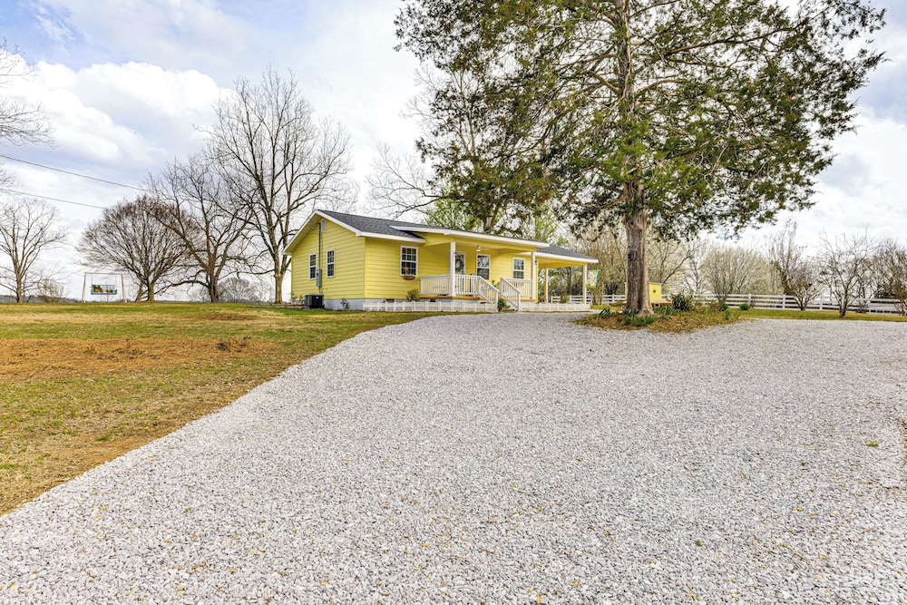 Scenic East Alabama Retreat on 2 Acres