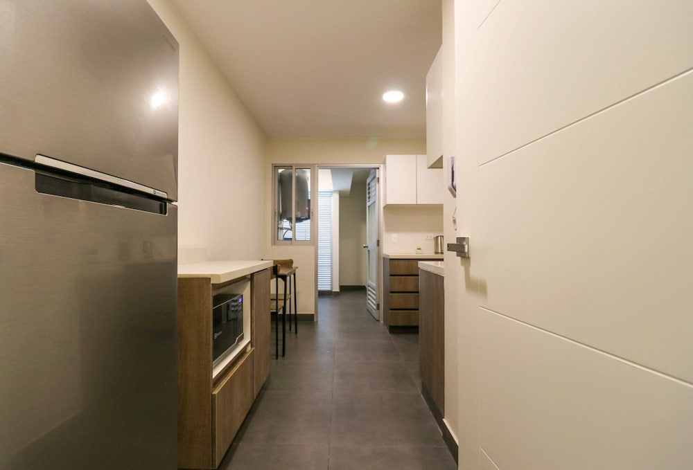 w Breathtaking 2BR With Balcony in Miraflores
